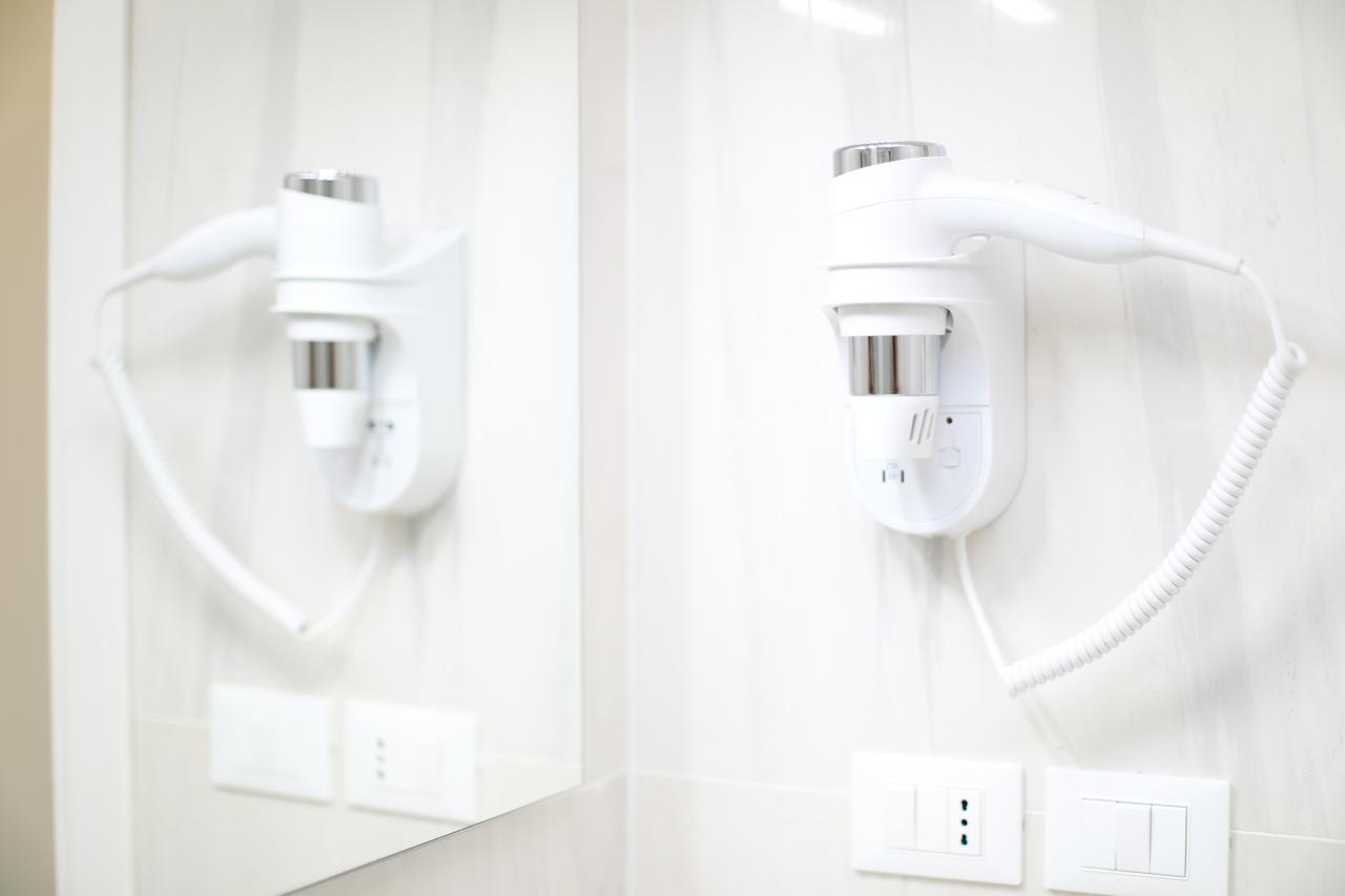 White Aurora Rooms Порто-Чезарео Екстер'єр фото