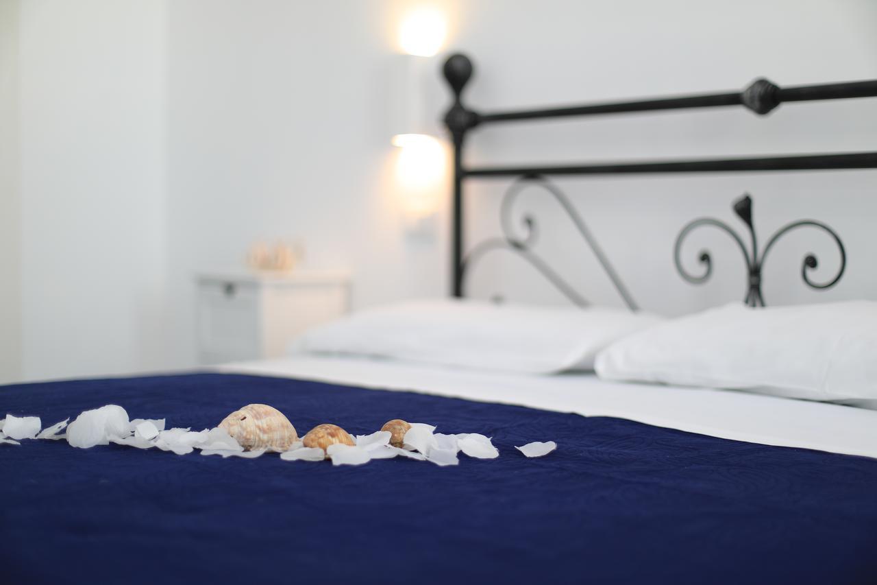 White Aurora Rooms Порто-Чезарео Екстер'єр фото